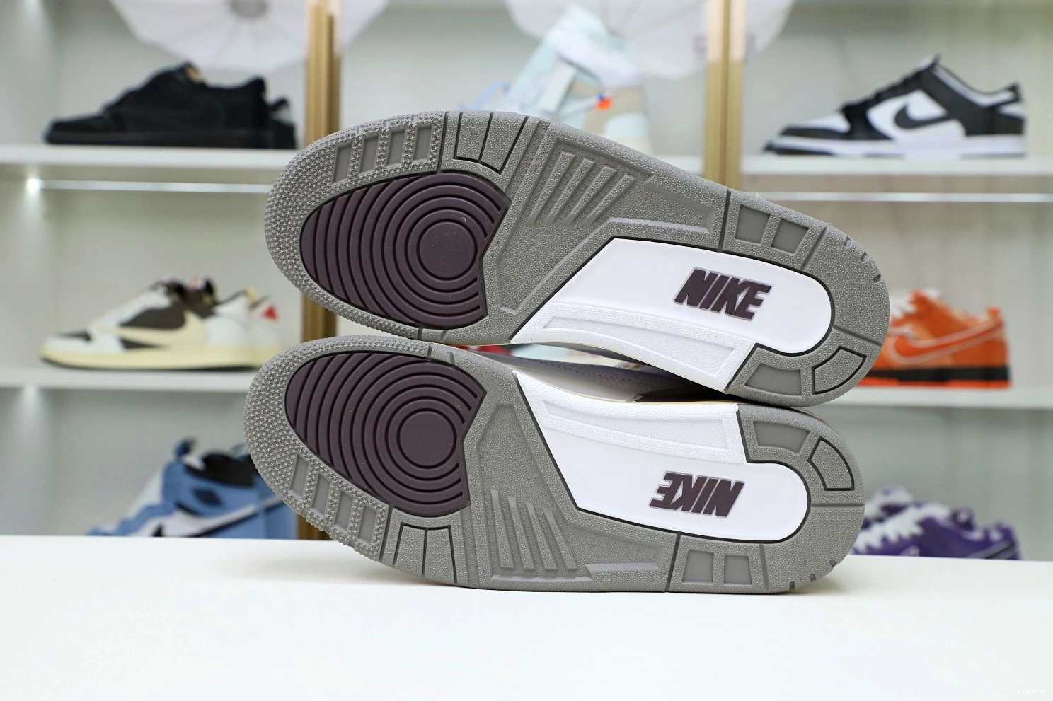 3 AIR JORDAN MANIÉRE X WMNS 0207